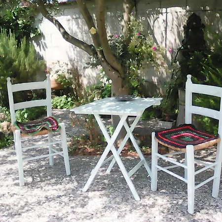 Alojamento de Acomodação e Pequeno-almoço Casa Iovara Telese